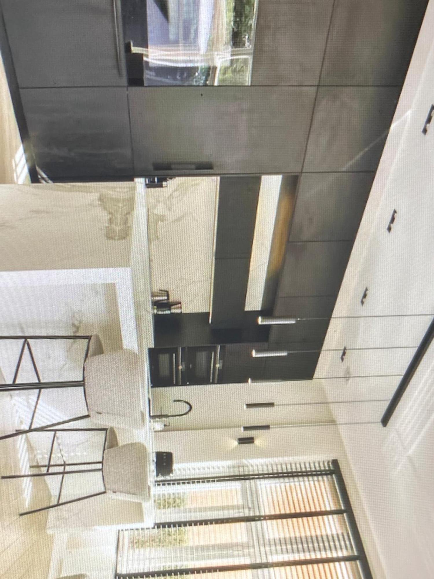 Alinluxuryhouse Apartment Voluntari Ngoại thất bức ảnh